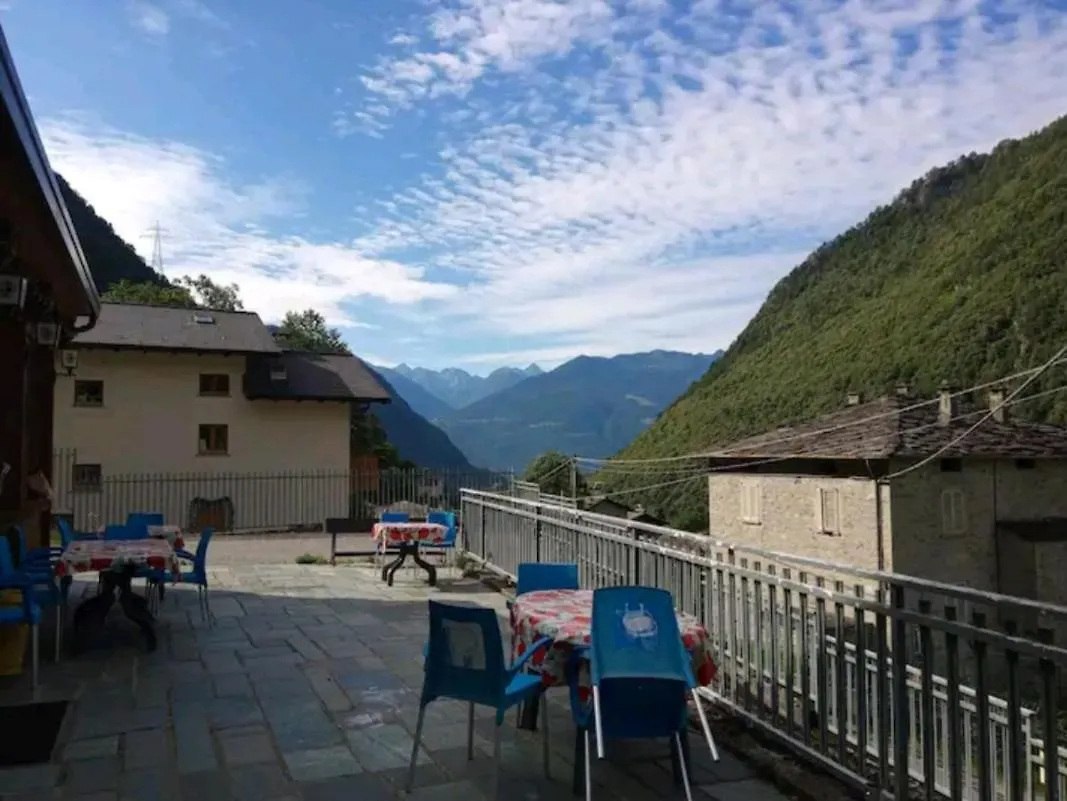Terra E Radici_ Betula Hotel Spriana Guest house